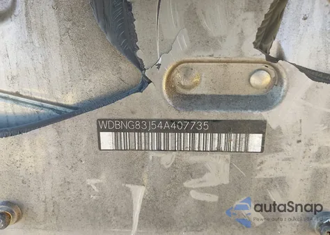 2004 Mercedes-Benz S 430 4Matic z USA, uszkodzony, nr VIN WDBNG83J54A407735